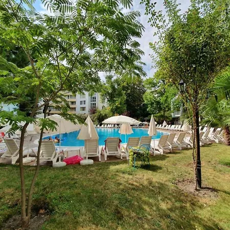 Charming 1-Bed Apartment * ساني بيتش